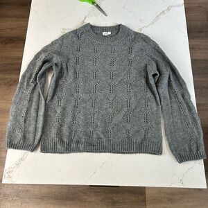 GAP Gray Pointelle Knit Sweater Size Large Crew Neck